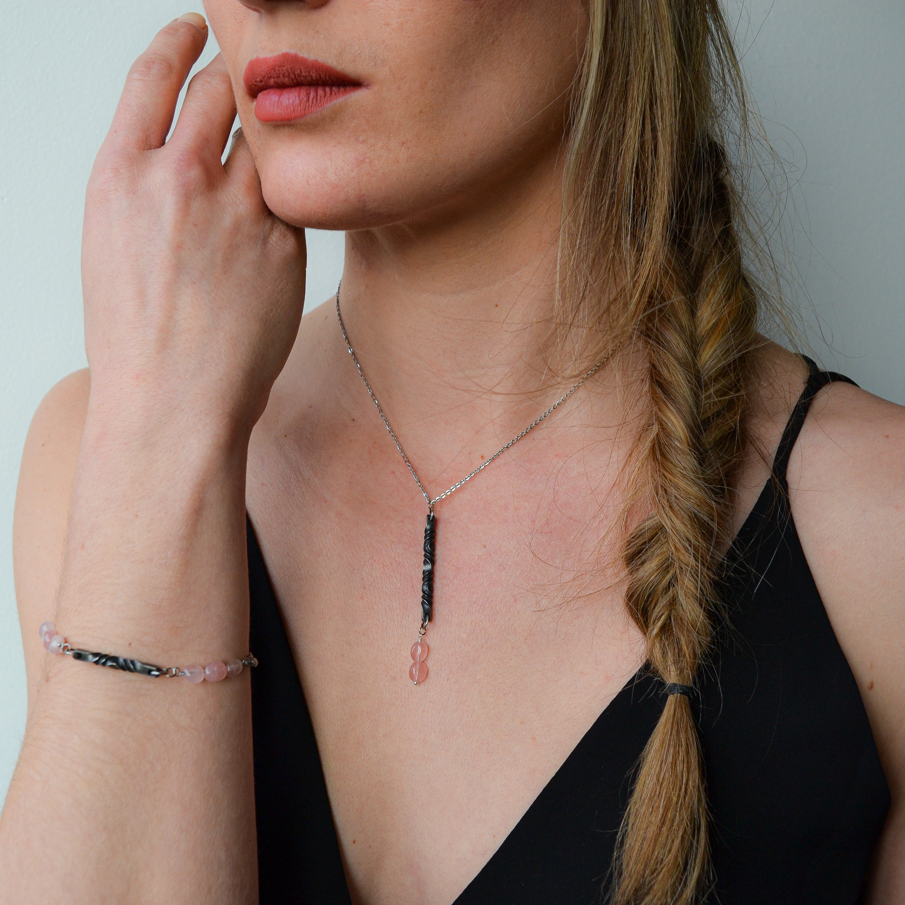 Iron Twist Rose Quartz Blossom Necklace