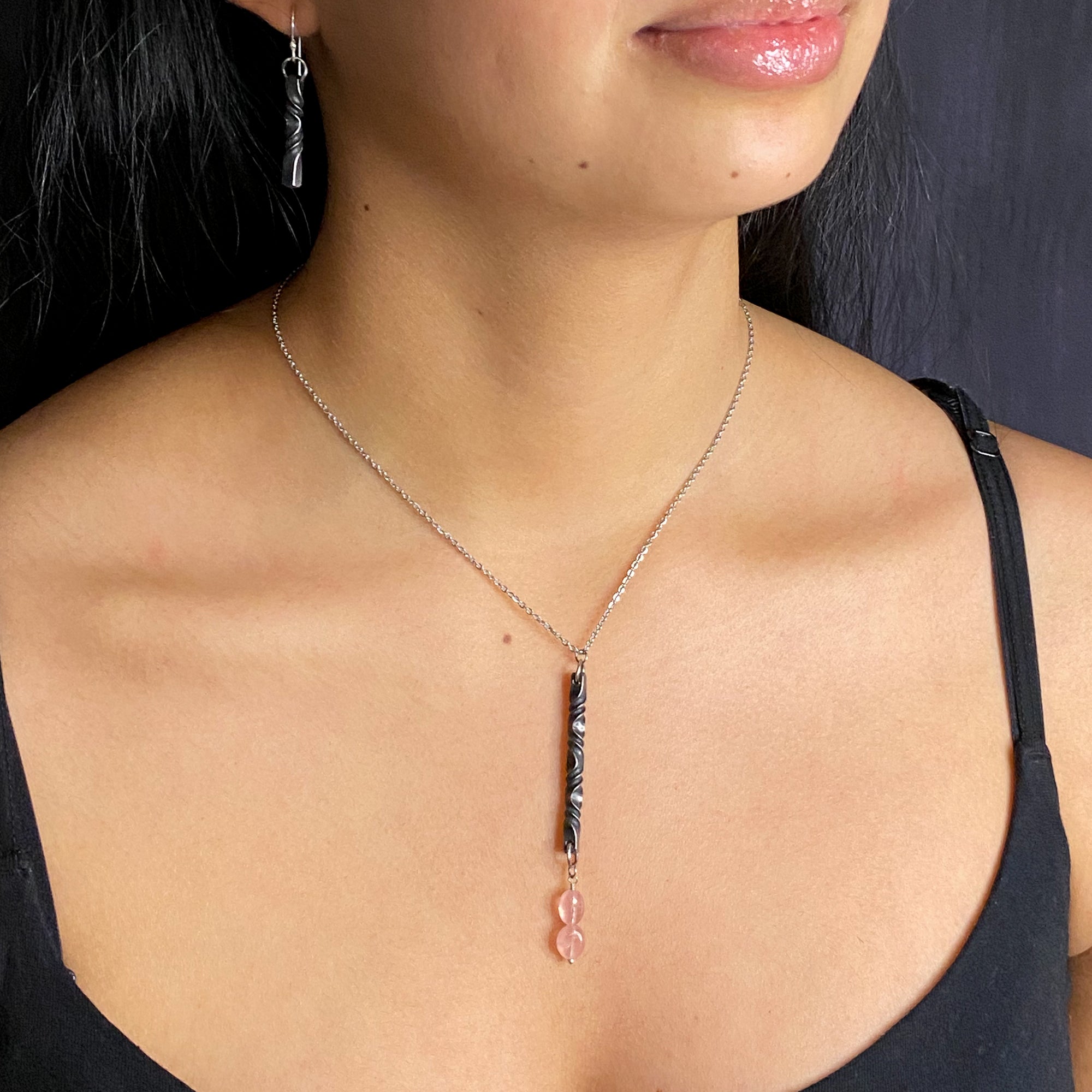 Iron Twist Rose Quartz Blossom Necklace
