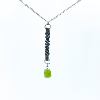iron and peridot jewelry set, blacksmith made jewelry, peridot jewelry, 6th anniversary gift for wife, peridot bracelet, peridot earrings